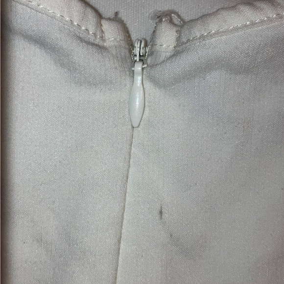 Underboob cutout mini dress - Picture 4 of 5